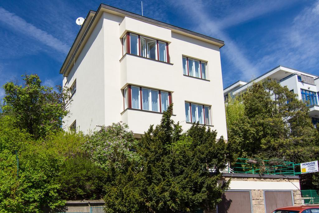 Pension Karnet Прага Екстер'єр фото